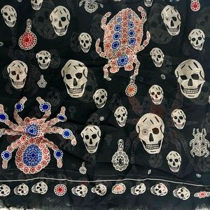 Alexander McQueen Classic Skull & Spider Print Modal Red Black White Logo Scarf